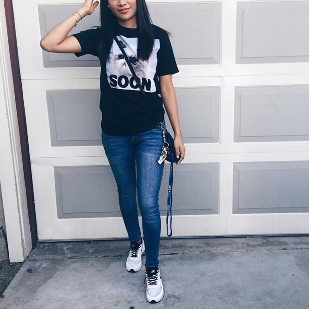 BLACK MATTER Soon Cat Graphic Tee XS Black